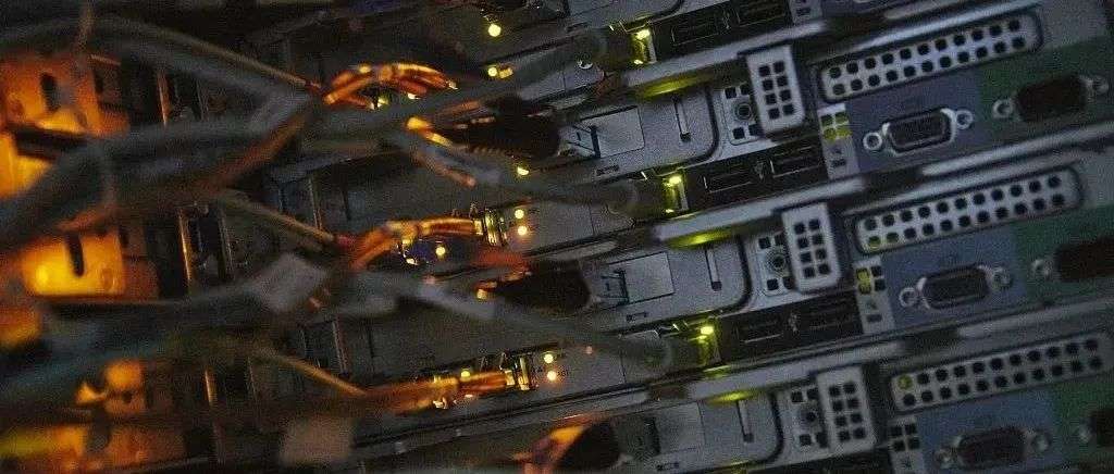 单播、多播、广播、组播、泛播、冲突域、广播域、VLAN概念汇总